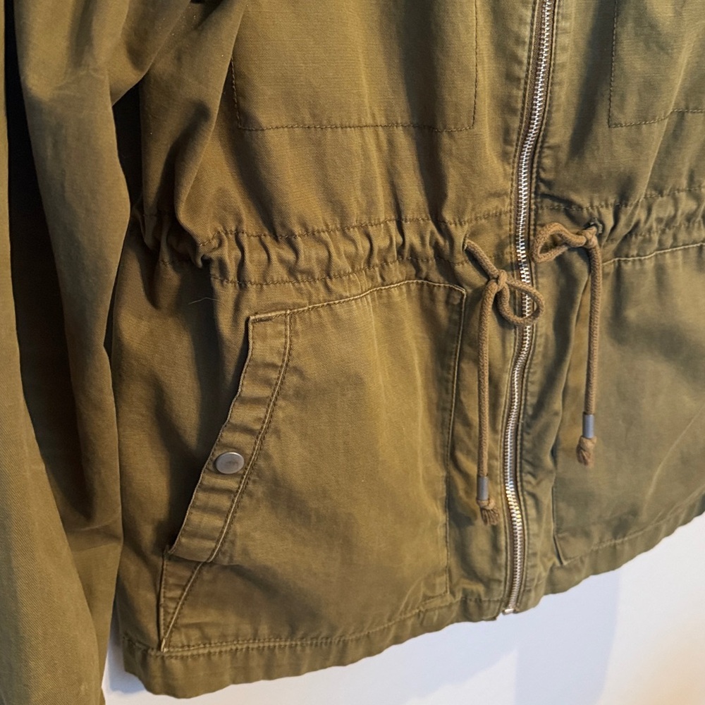 Utility Jacket - Picture 3 of 5